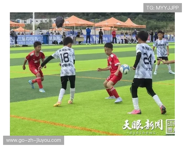 “校园足球课程入选国家基础教育课程体系”，教育部_全国已认定2.7万所校园足球特色学校