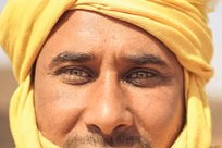 九游娱乐中心-詹姆斯鼓励年轻球员勇敢表达想法，詹姆斯激励标语